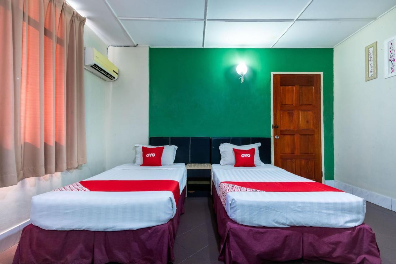 Oyo 89997 Kurnia Hotel Tawau Zewnętrze zdjęcie