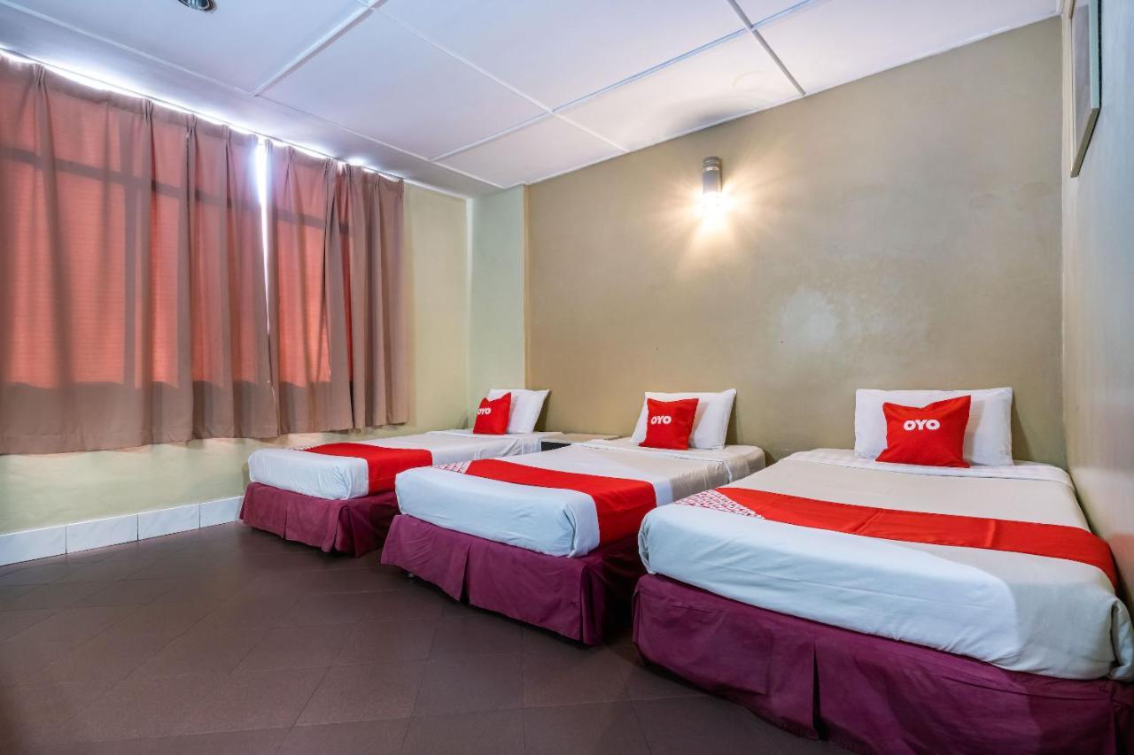 Oyo 89997 Kurnia Hotel Tawau Zewnętrze zdjęcie